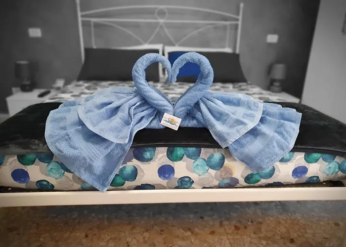 Mare D'amare 住宿加早餐酒店 圣贝内代托-德尔特龙托